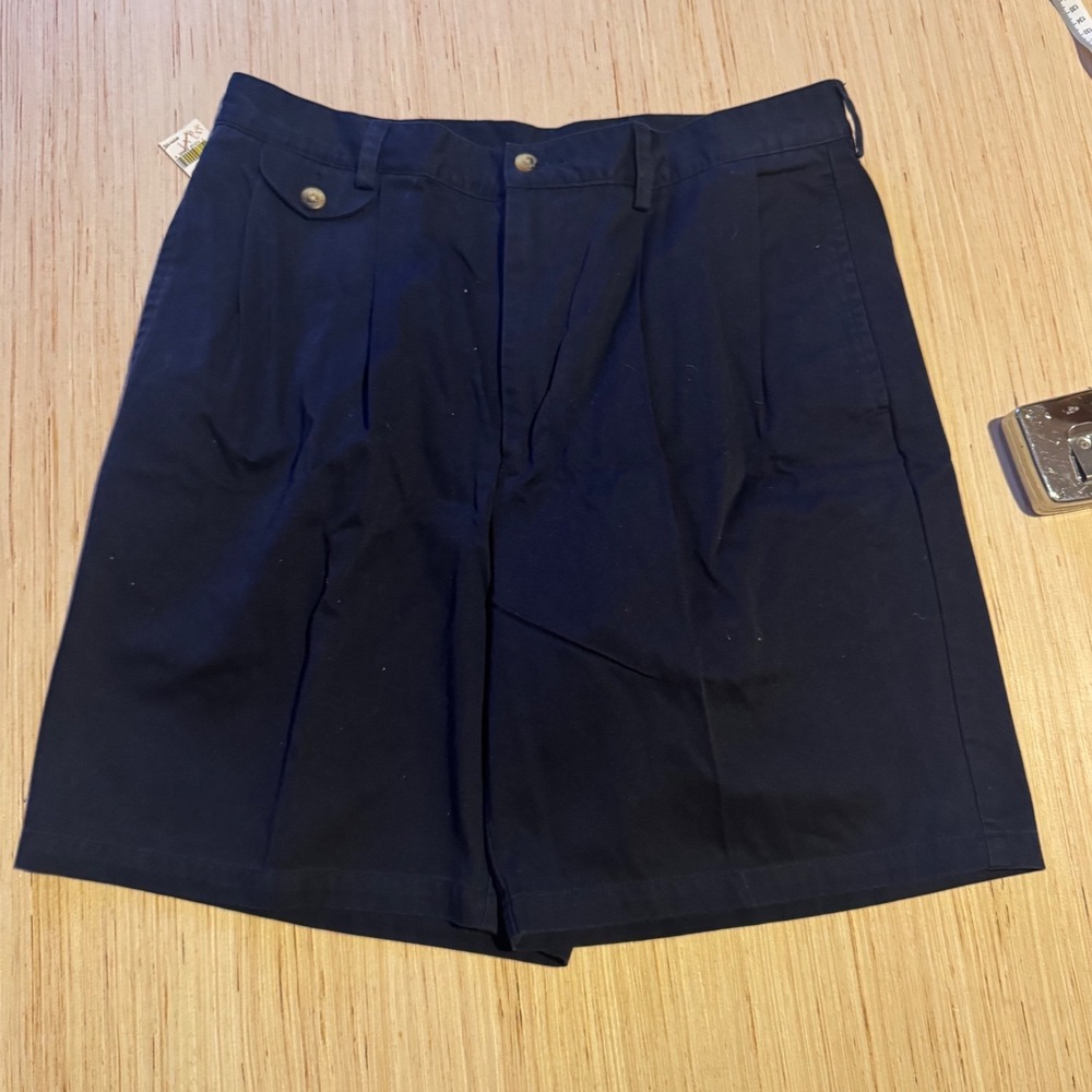 Nautica Khaki Brand Navy Blue Pleated Chino Shorts Mens 34 NWT Vintage
44